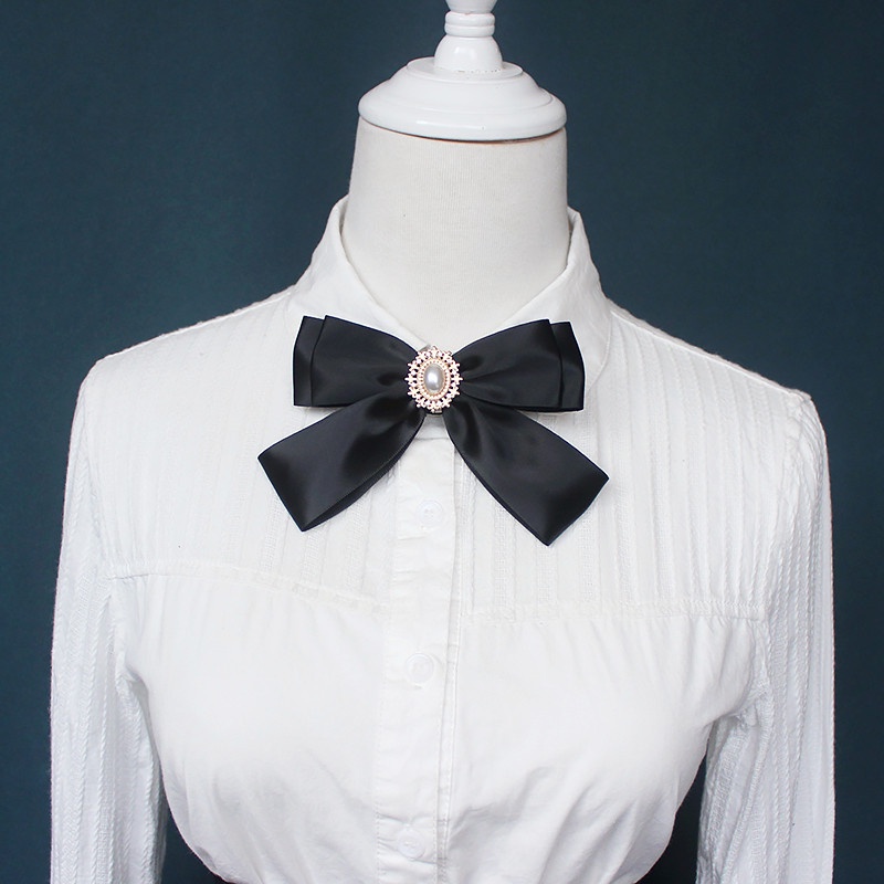 Nơ Cài Áo Đính Ngọc Trai Xinh Xắn Cho Nữ