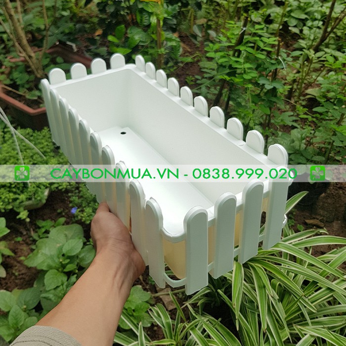 [Mua 09 tặng 1] Chậu nhựa hàng rào size lớn kích thước 44x20x12cm, trang trí ban công