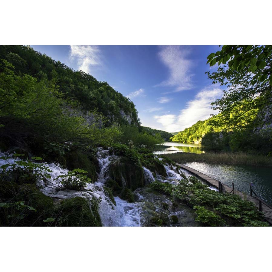 Tranh thác nước thiên nhiên hoang sơ, khung cảnh đẹp như tranh vẽ khổ lớn