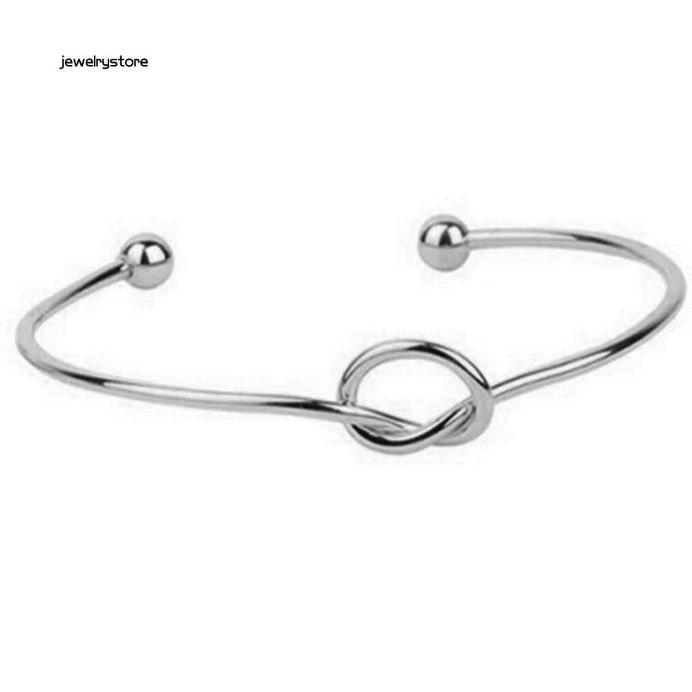 Vòng đeo tay kiểu dáng đơn giản thanh lịch dành cho nữ | BigBuy360 - bigbuy360.vn