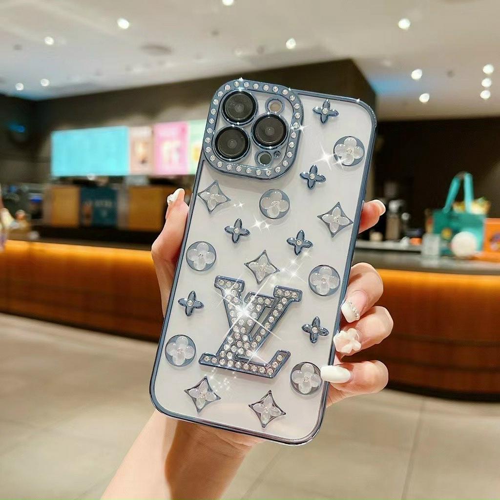 Ốp  LV đính đá logo  full mã 7,8/ 7P,8P, 11,12,13 ip ip14/ ip14pro/ ip14pro max.đủ mã và màu ốp chuẩn sịn.