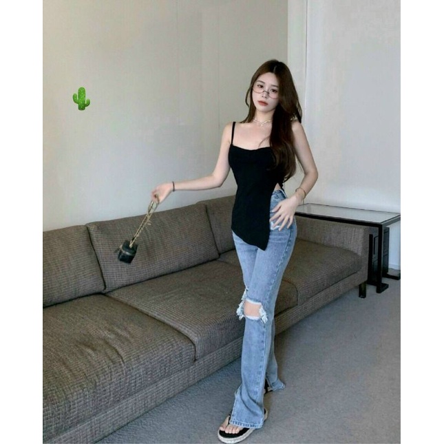 Áo 2 dây xẻ tà vạt chéo có mod ngực xịn xò