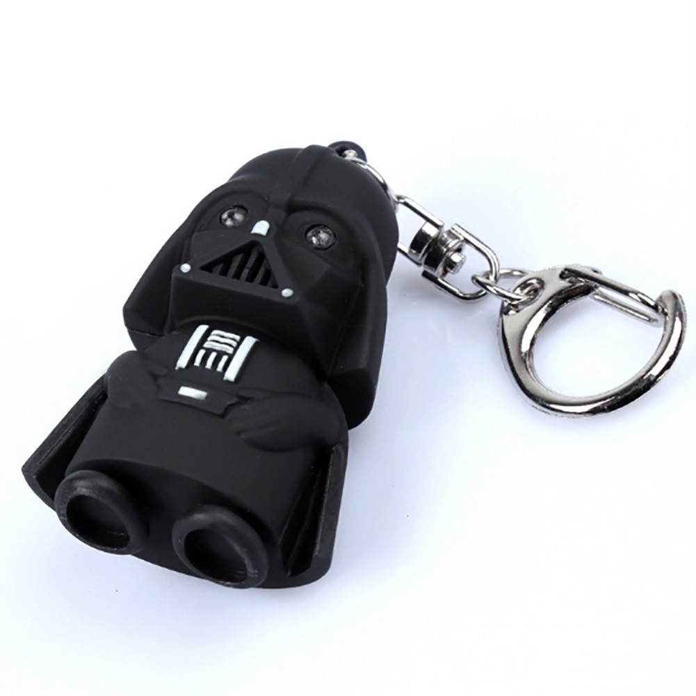 Móc khóa gắn hình nhân vật Darth Vader trong phim Star Wars có đèn LED sáng tạo