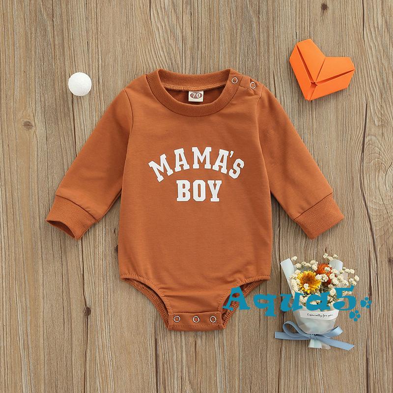 Áo liền quần dài tay cổ tròn in chữ độc đáo cho bé trai sơ sinh màu nâu/đen