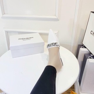 Giày sục xích mũi nhọn cực hot