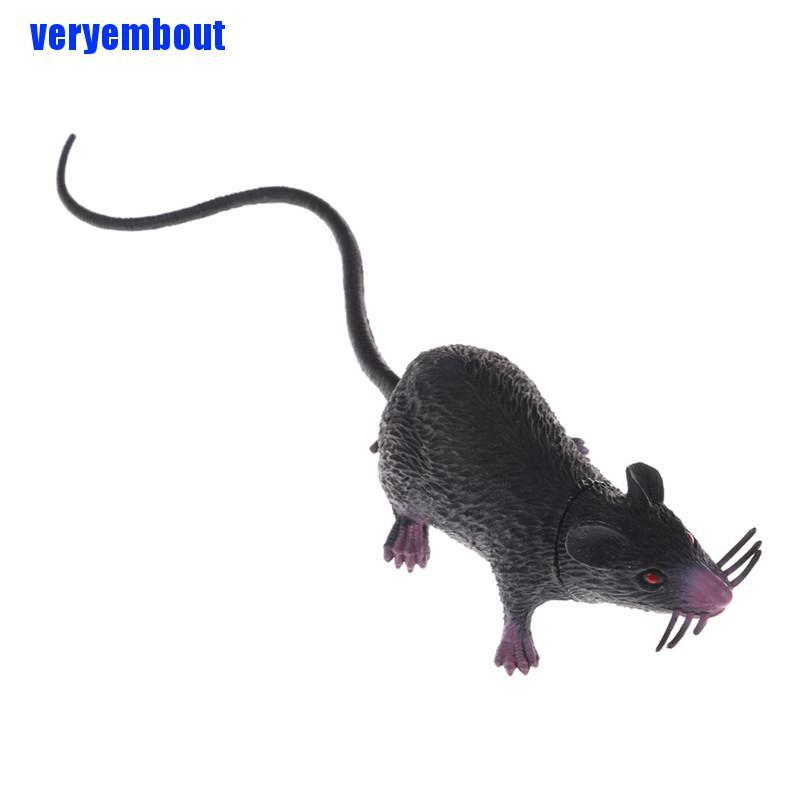 Chuột nhựa giả dùng trang trí halloween độc đáo vui nhộn