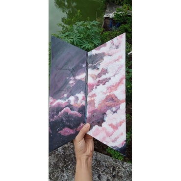 Khung thiết kế theo logo của BTS