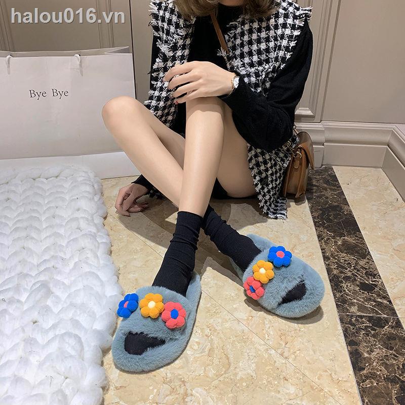 Đôi dép bông đi trong nhà đế bằng đính hoa thời trang mùa đông 2020 cho nữ