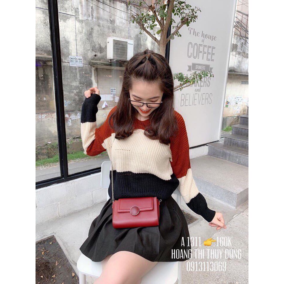 Áo len ba màu có mũ