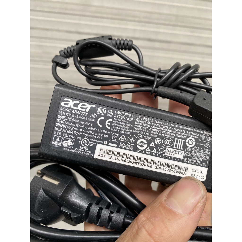 Sạc Laptop Acer Aspire 19V 2.37A 45W V3-111 V3-112 V3-472 V3-571 V3-572 ES1-512-C5S4 chính hãng acer