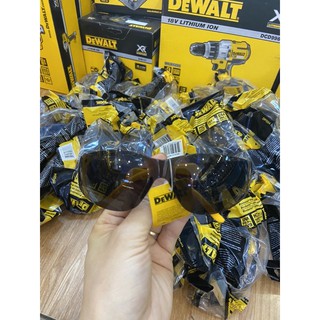 Kính Dewalt nhập mỹ