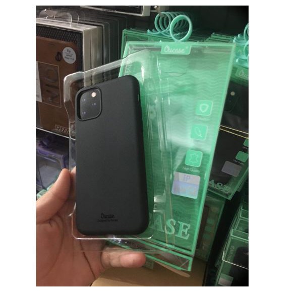 Ốp lưng iPhone 11/ 11 Pro/ 11 Pro max OuCase Dẻo Màu Đen