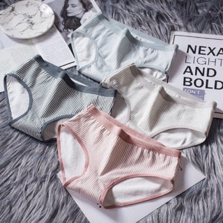 Quần lót cotton kẻ sọc