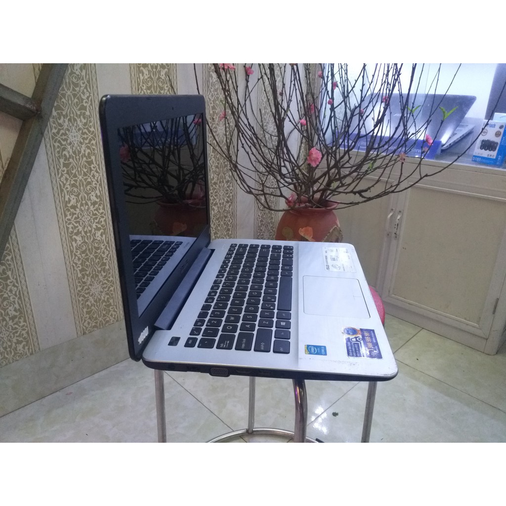 Laptop cũ giá rẻ Hà Nội -Asus K455L core i3 4005U/RAM 4GB /HDD 500GB /Màn 14inh