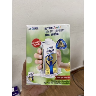 Sữa Nutren Junior pha sẵn hộp 220ml