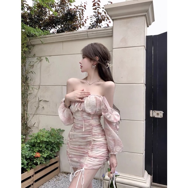 Váy trễ vai dài tay phối dây rút ôm dáng tiểu thư