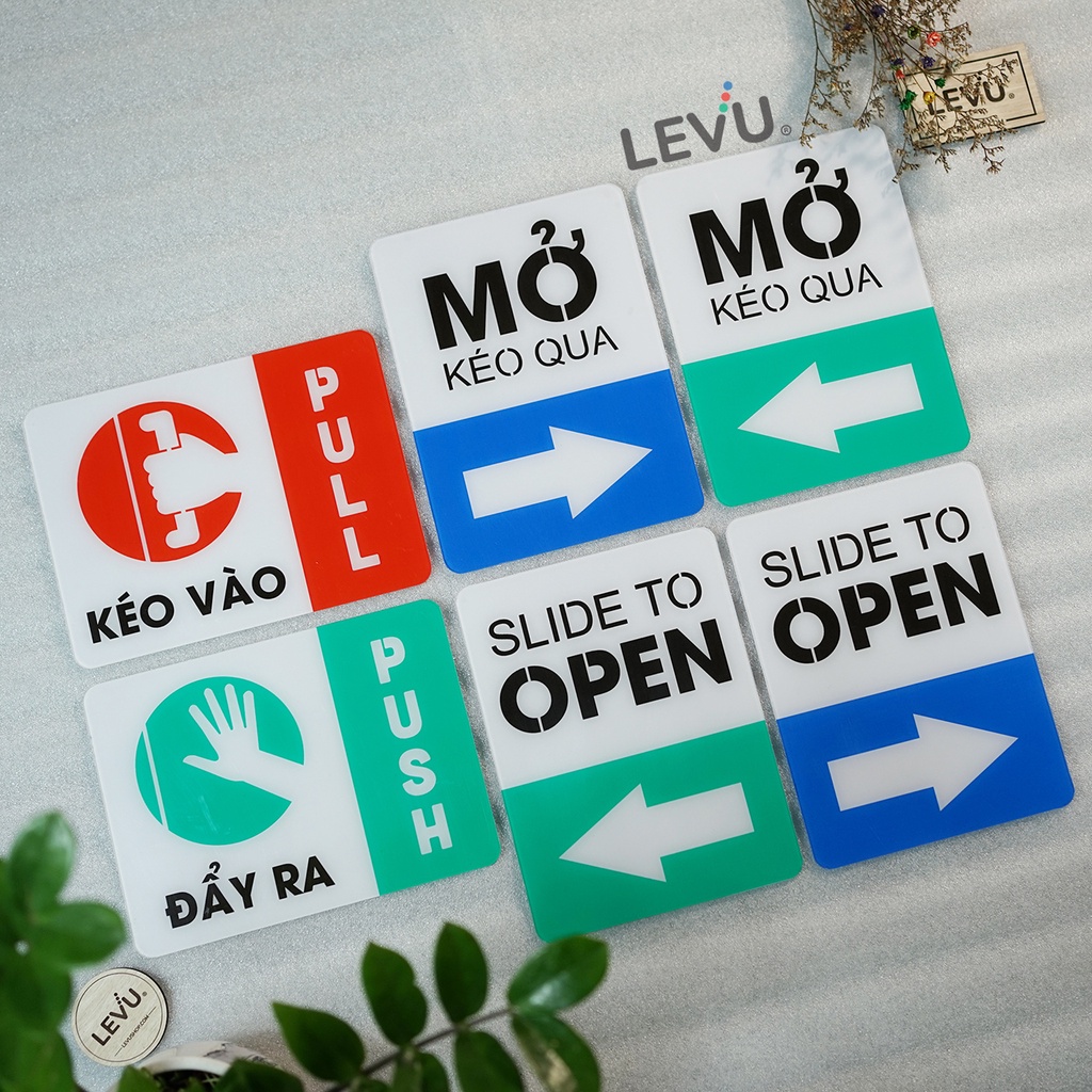 Bảng mica pull push dán cửa kéo vào đẩy ra trang trí cửa ra vào