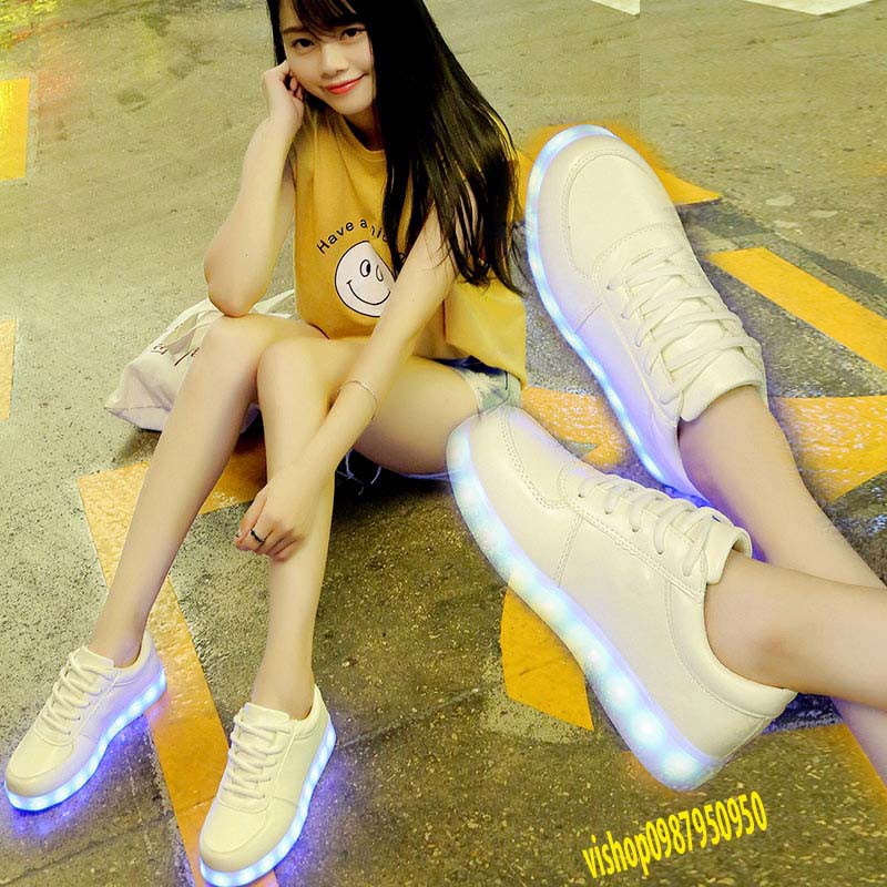 Giày Led 7 màu - phong cách Hàn Quốc