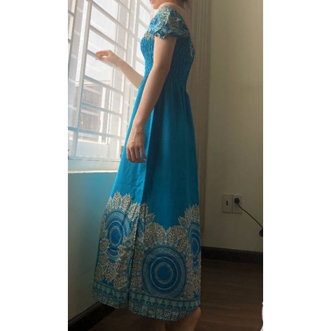 Đầm maxi lanh thái phù hợp đi biển