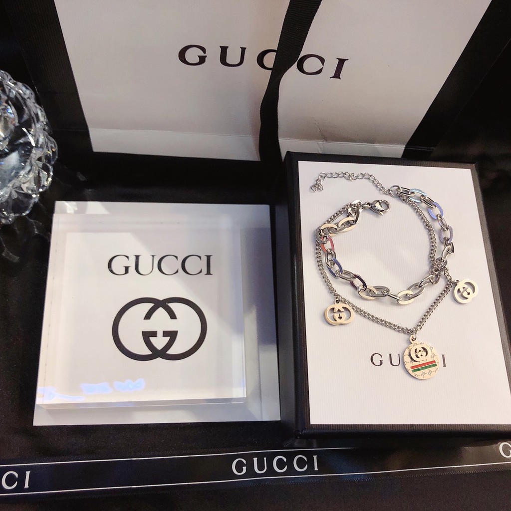 Vòng tay Gucci thời trang dành cho nữ
