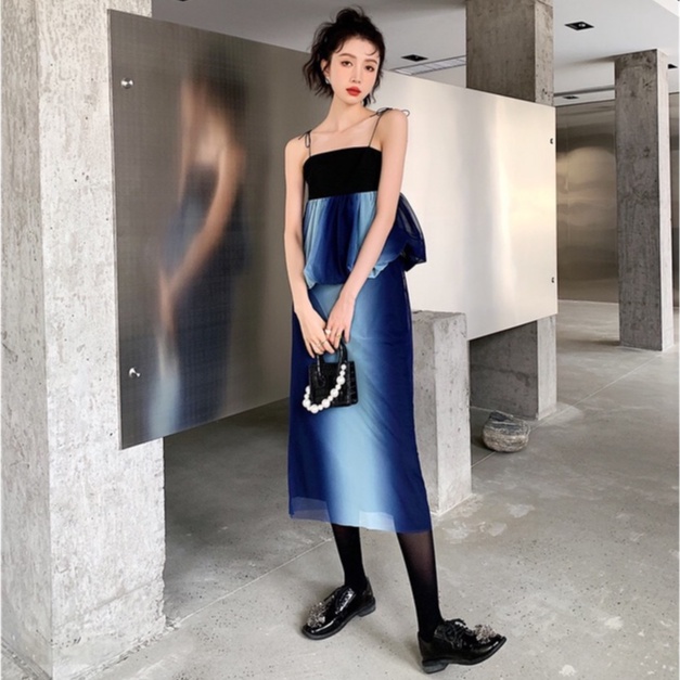 MUSHROOM LEE - Váy Suông Xanh Dương Lưng Cao Gradient