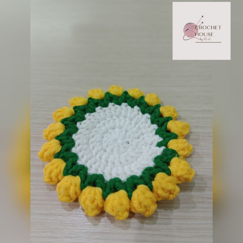 Đế Lót Ly, tấm lót cốc siêu đẹp, thấm nước nhanh bằng len cotton milk handmade - Miếng Lót Ly hình hoa Tulip