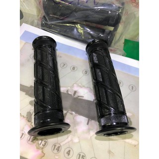 Cặp bao tay xe win 100