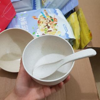 Bát thìa lúa mạch