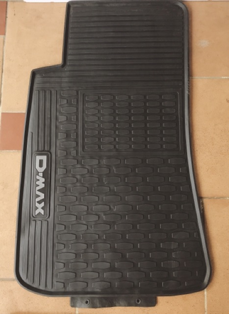 Thảm trải sàn, lót sàn cao su theo xe Isuzu D-max 2012 - 2021- Hàng cao su đúc không mùi- Mẫu 2