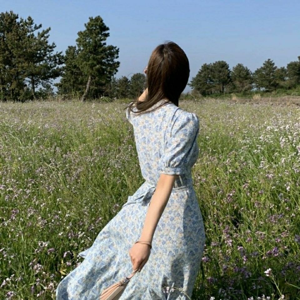 Đầm Chữ A Cổ Chữ V In Họa Tiết Hoa Nhỏ Phong Cách Pháp Thời Trang Mùa Hè Mới Cho Nữ