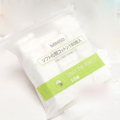 Bông tẩy trang Miniso Nhật Bản gói 180 miếng làm từ chất liệu Cotton 100% mềm mại và mịn màng