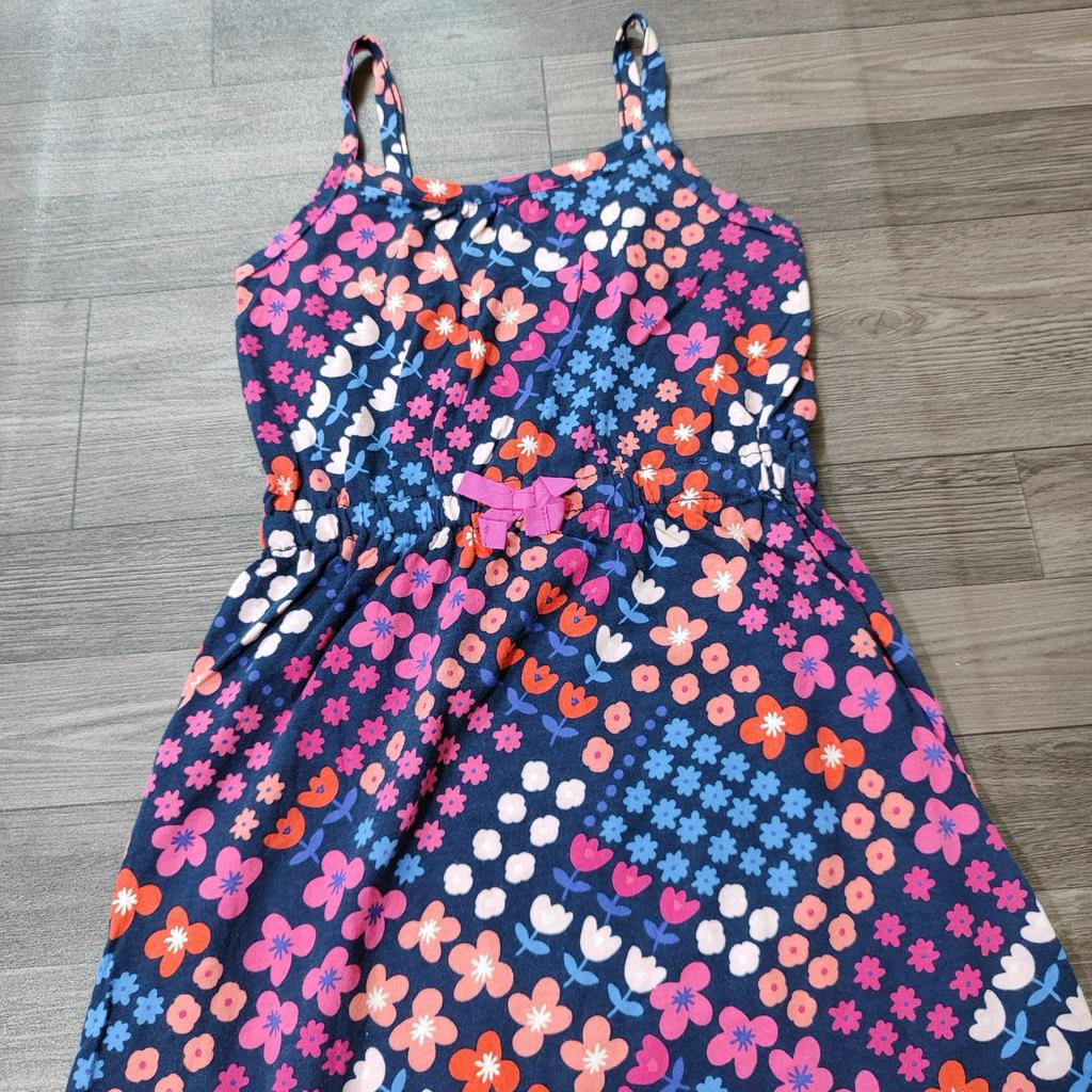 Váy xuất dư lẻ size 2-5y bé gái