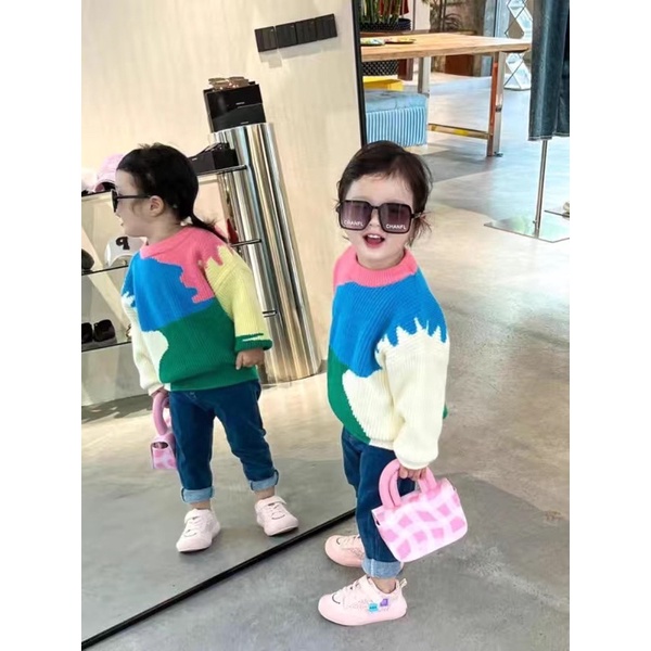 Áo len dệt kim chất đanh đẹp, dày dặn, giữ ấm tốt cho bé gái