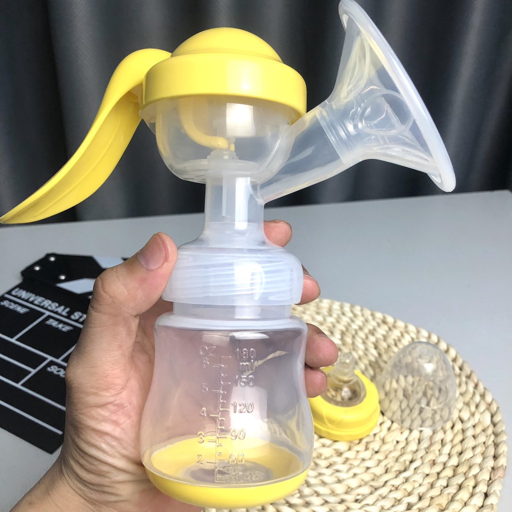 Máy hút sữa cầm tay Pigeon 180ml kèm núm ti hàng xuất Nhật