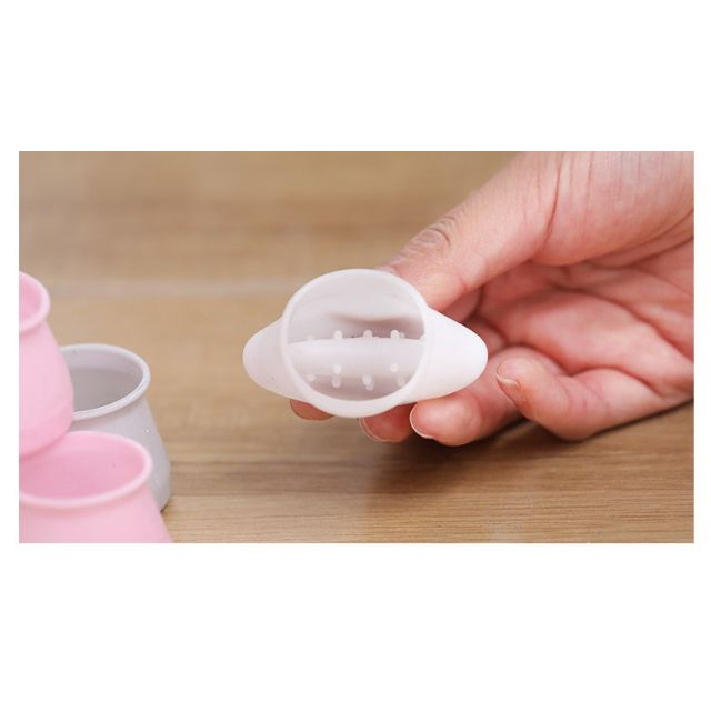 Combo 4 nút bịt chân bàn silicon chống trượt chống trầy nền nhà