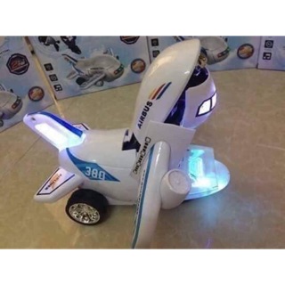 Máy bay đồ chơi biến hình robot