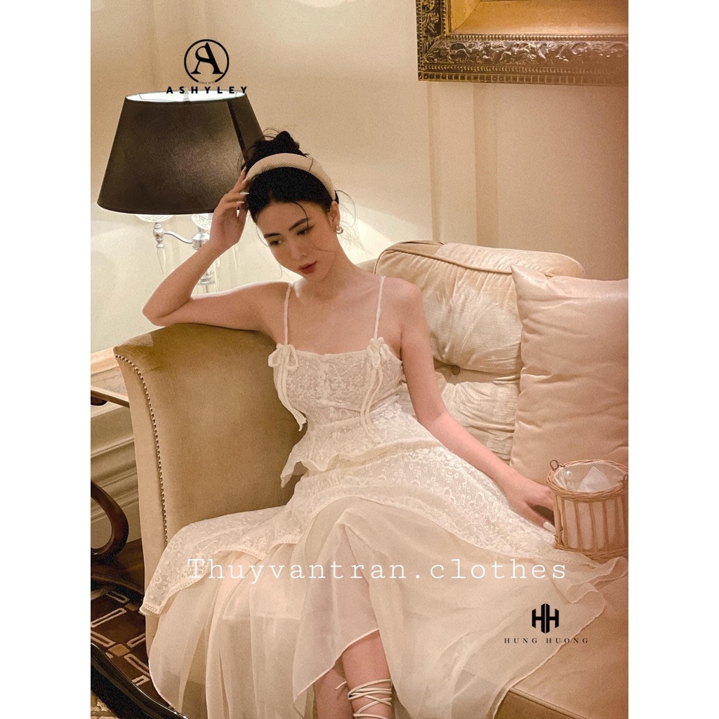 SET ÁO HAI DÂY REN NỔI KHUY NGỰC CHÂN VÁY PHỐI TƠ ASHYLEY HOT HIT