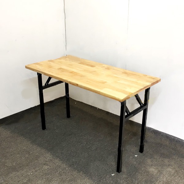 Mặt bàn làm việc bằng gỗ cao su