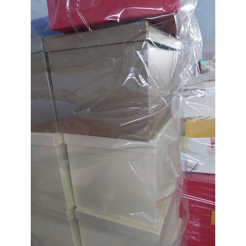 Hộp quà kích thước 16x22cao 15cm,Shop tặng kèm hạt xốp  Giá: 60k/hộp | BigBuy360 - bigbuy360.vn