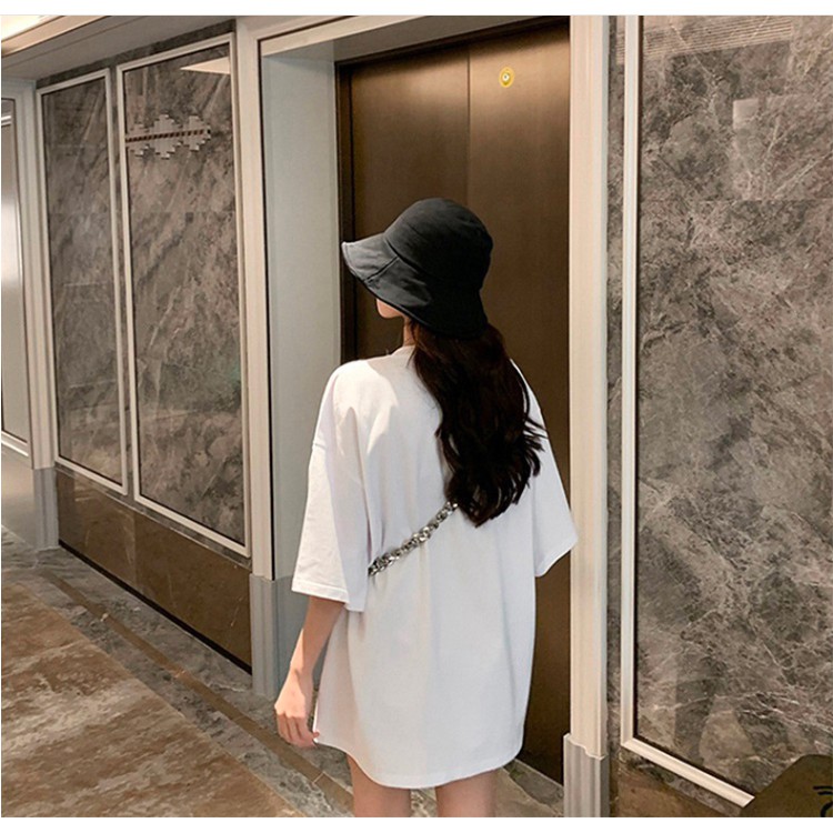 [GIÁ XẢ KHO] Váy nữ dáng oversize cổ tròn, họa tiết chữ phát sáng | BigBuy360 - bigbuy360.vn