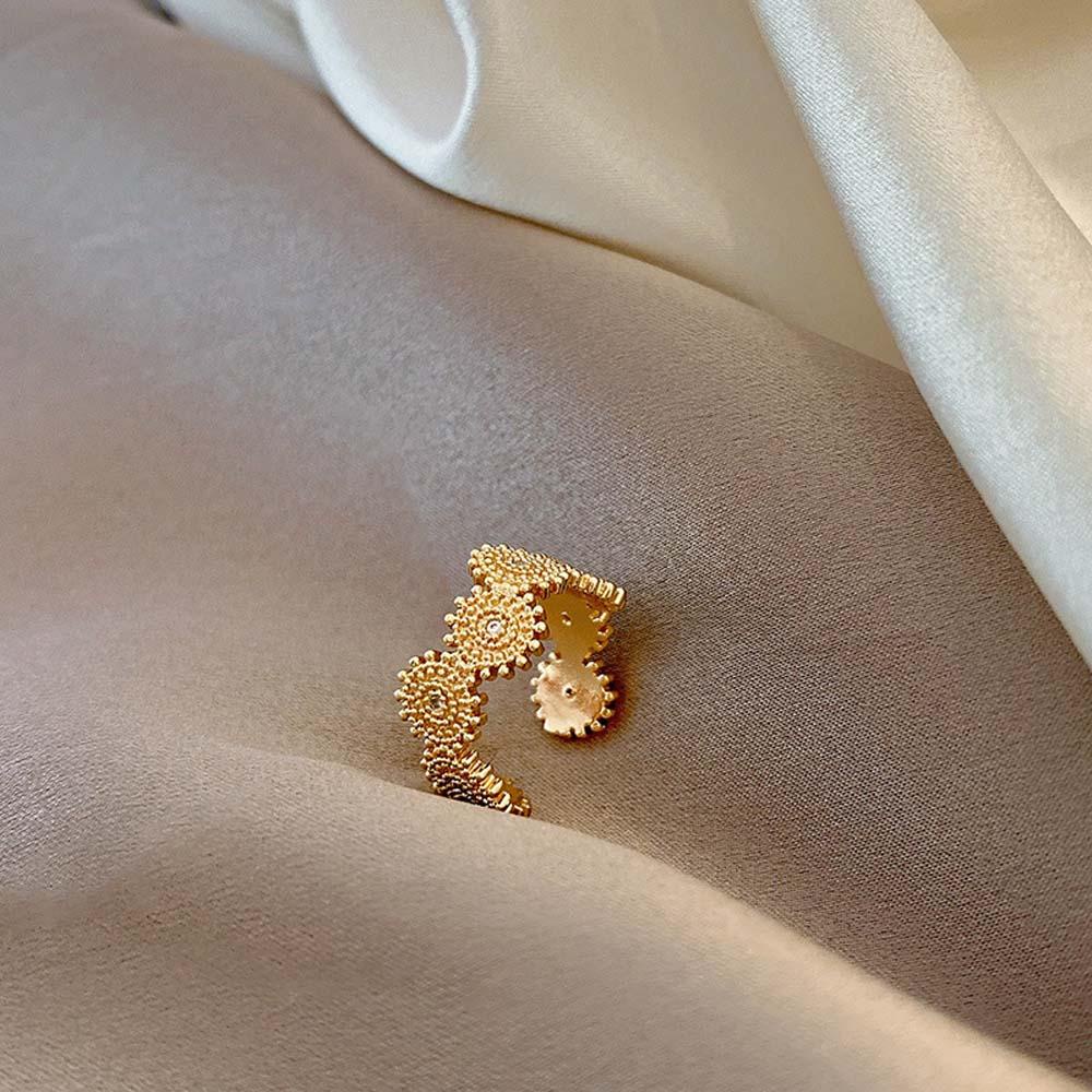 Nhẫn Hở Đính Đá Zircon Hình Hoa Hướng Dương Thời Trang Cổ Điển Cho Nữ