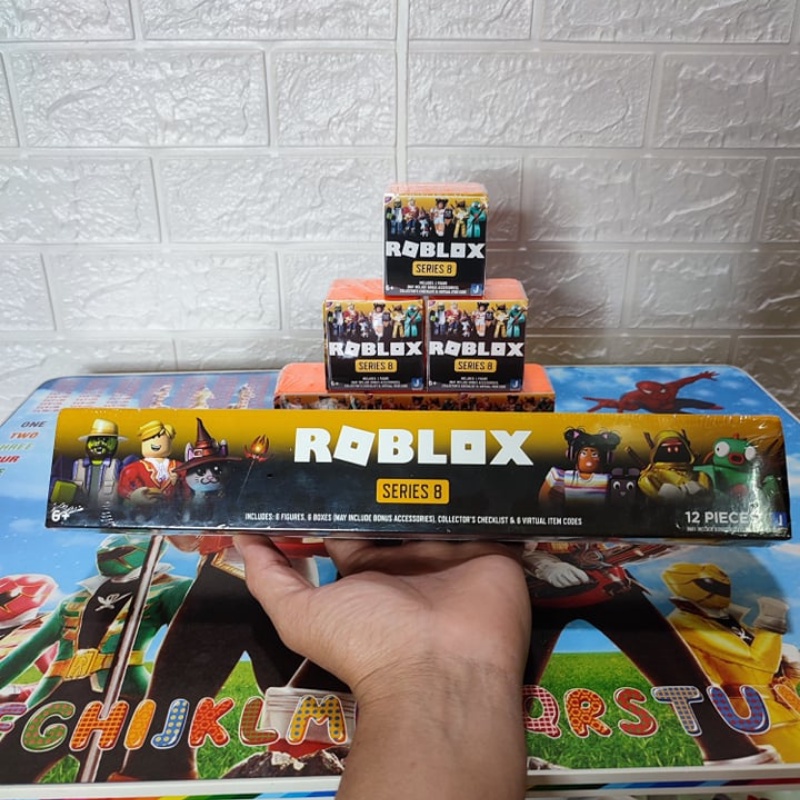 Roblox toy box series 8 celebrity Chính Hãng Có Code