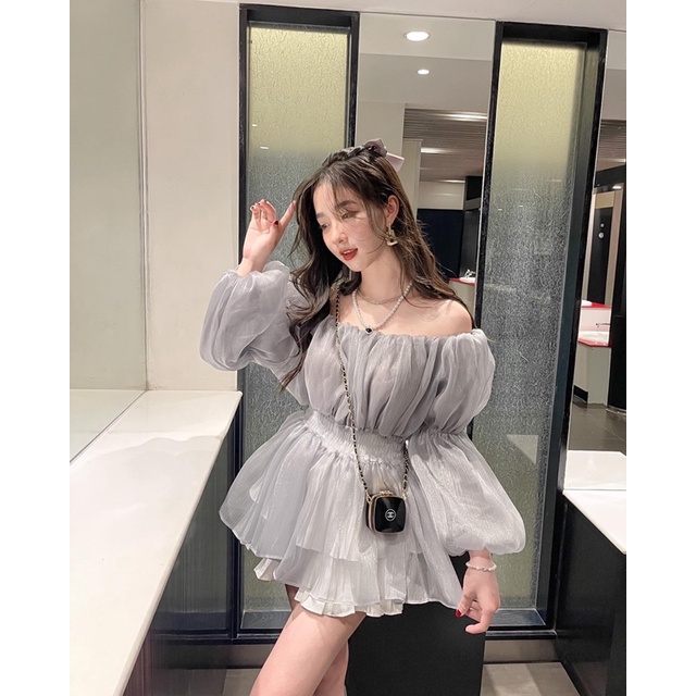 Áo tay phồng chun eo nhũ bạc