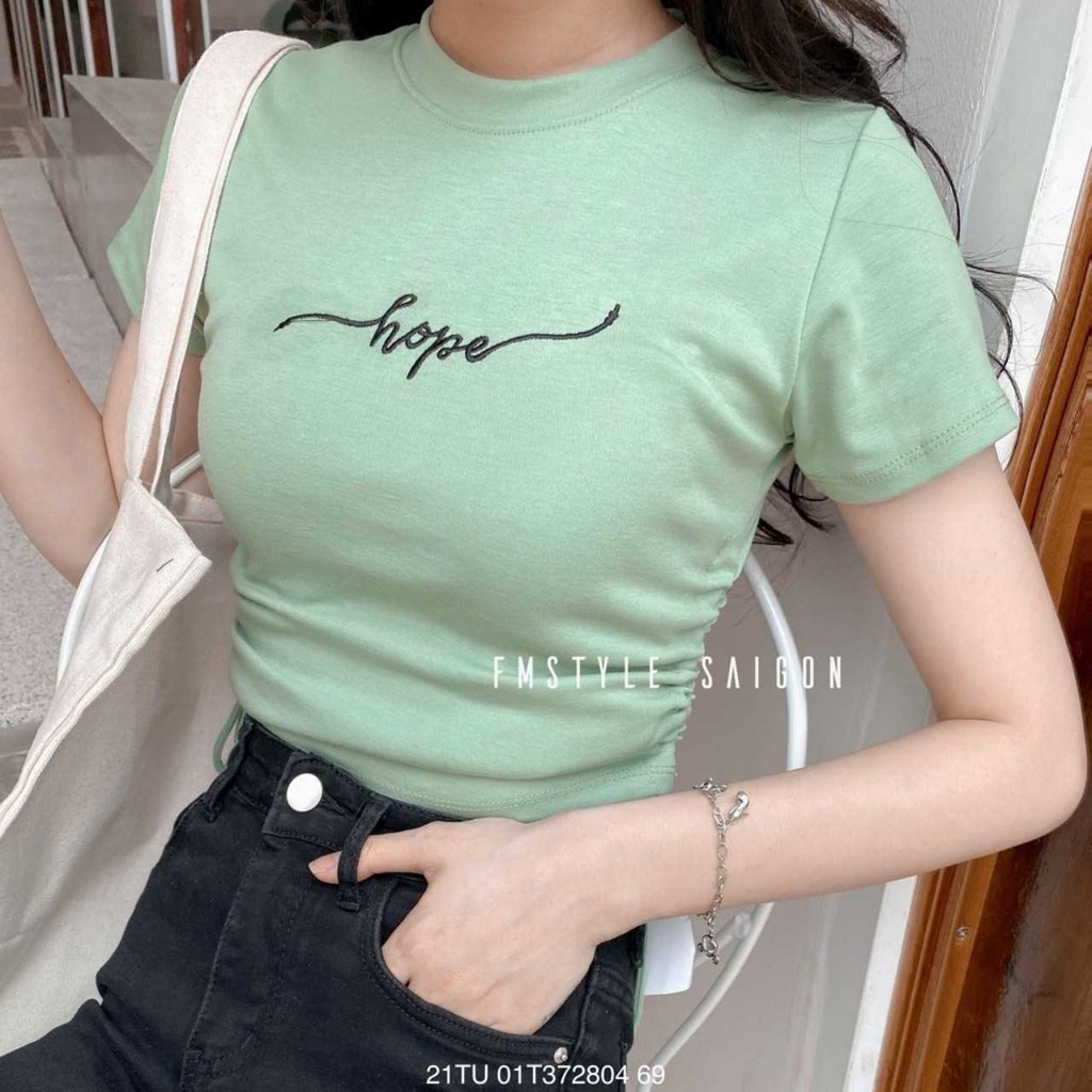 Áo thun tay ngắn VM STYLE rút hai bên in HOPE ulzzang 22ATU03T373101