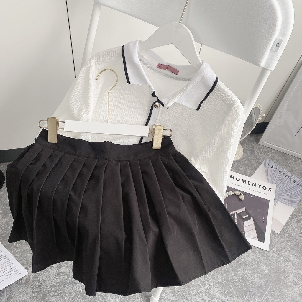 Set áo xốp trắng viền đen mix chân váy đen xếp ly  S96 | BigBuy360 - bigbuy360.vn