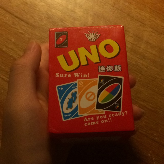 Uno mini đỏ