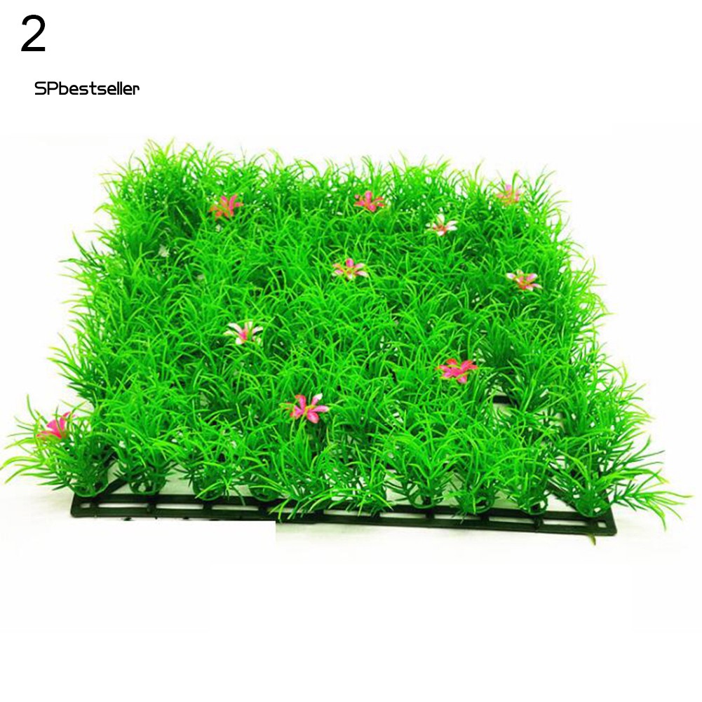 Thảm cỏ nhân tạo dùng để trang trí bể cá