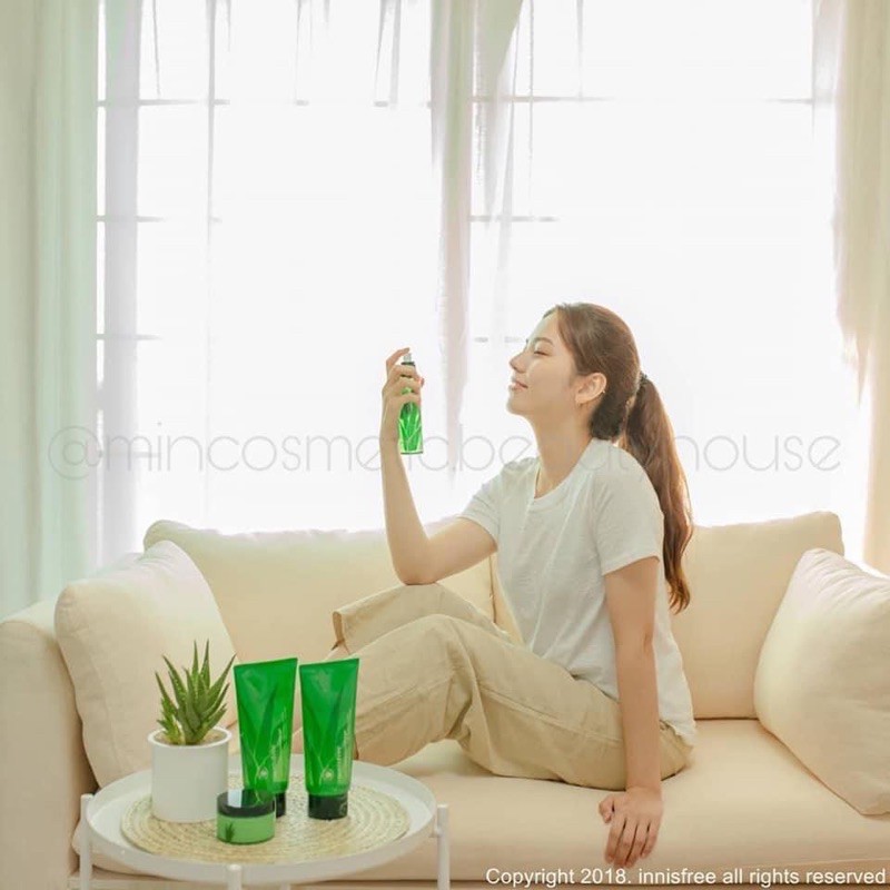 Xịt Khoáng Nha Đam INNISFREE ALOE REVITAL SKIN MIST