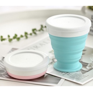 Cốc silicon gấp gọn có nắp đậy