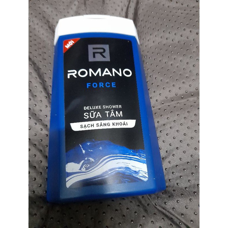 Sữa tắm nam hương nước hoa Romano Force 380g